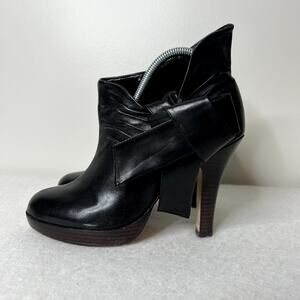 Aldo Black Bow Heeled Leather Booties